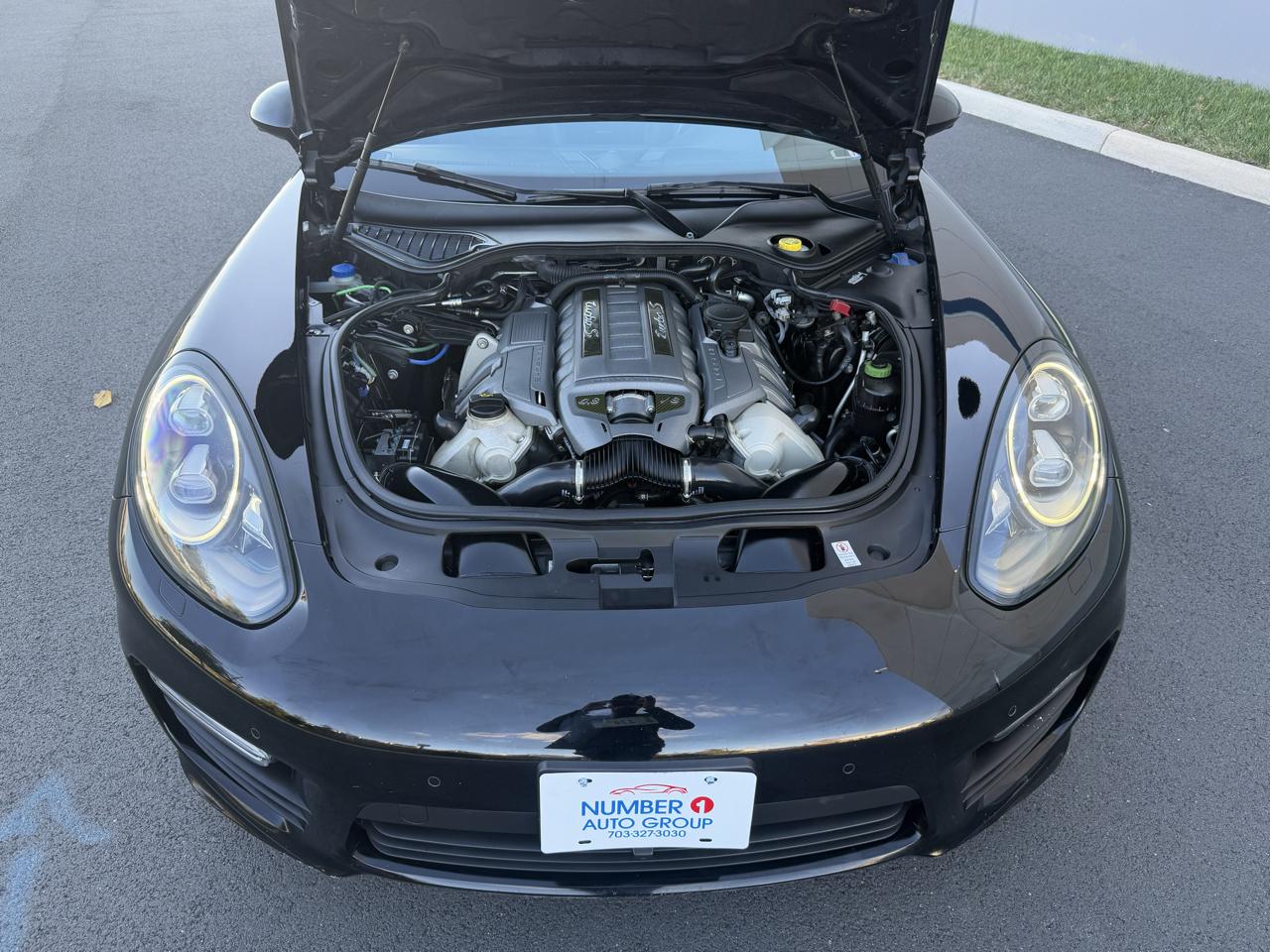 Porsche Panamera Turbo Executive 2014