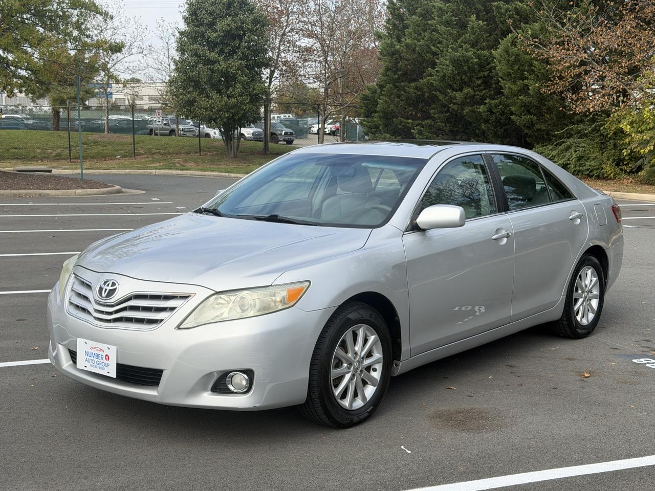 Toyota Camry LE V6 6-Spd AT 2010