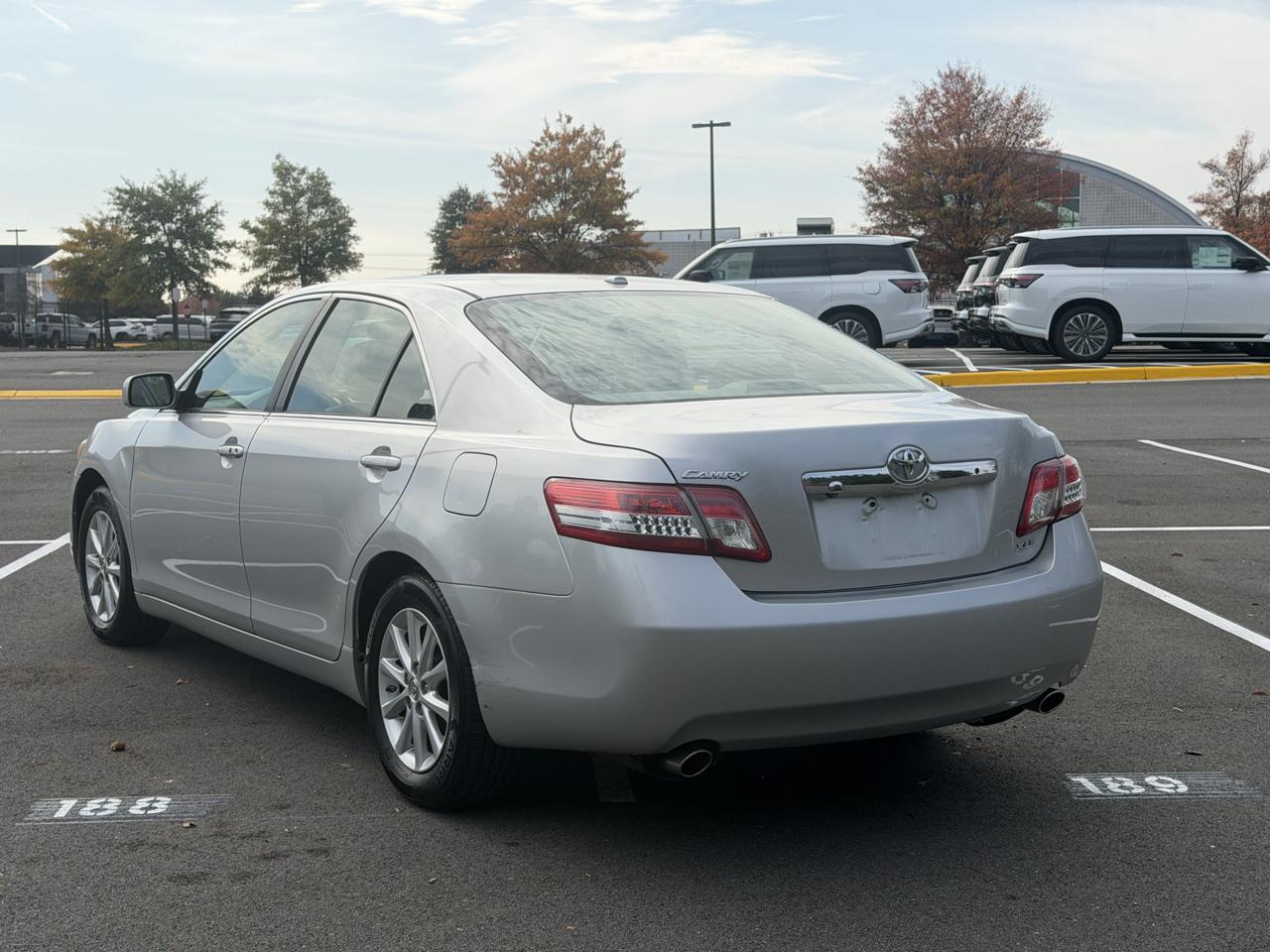 Toyota Camry LE V6 6-Spd AT 2010
