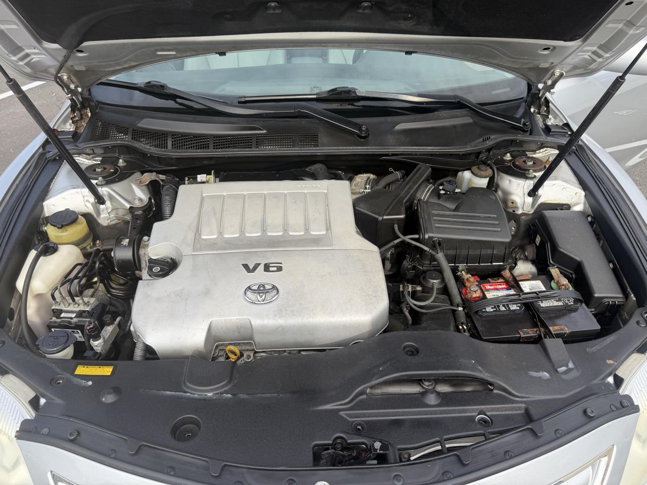 Toyota Camry LE V6 6-Spd AT 2010