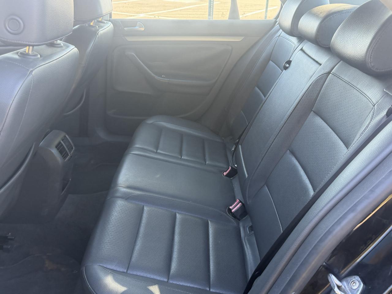 Volkswagen Jetta 2.5L 2006