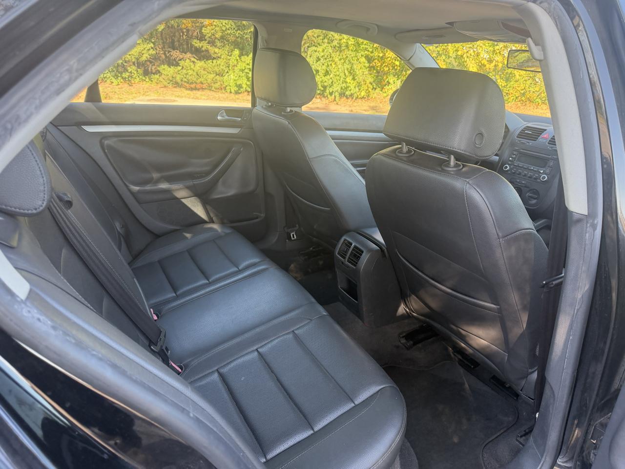Volkswagen Jetta 2.5L 2006