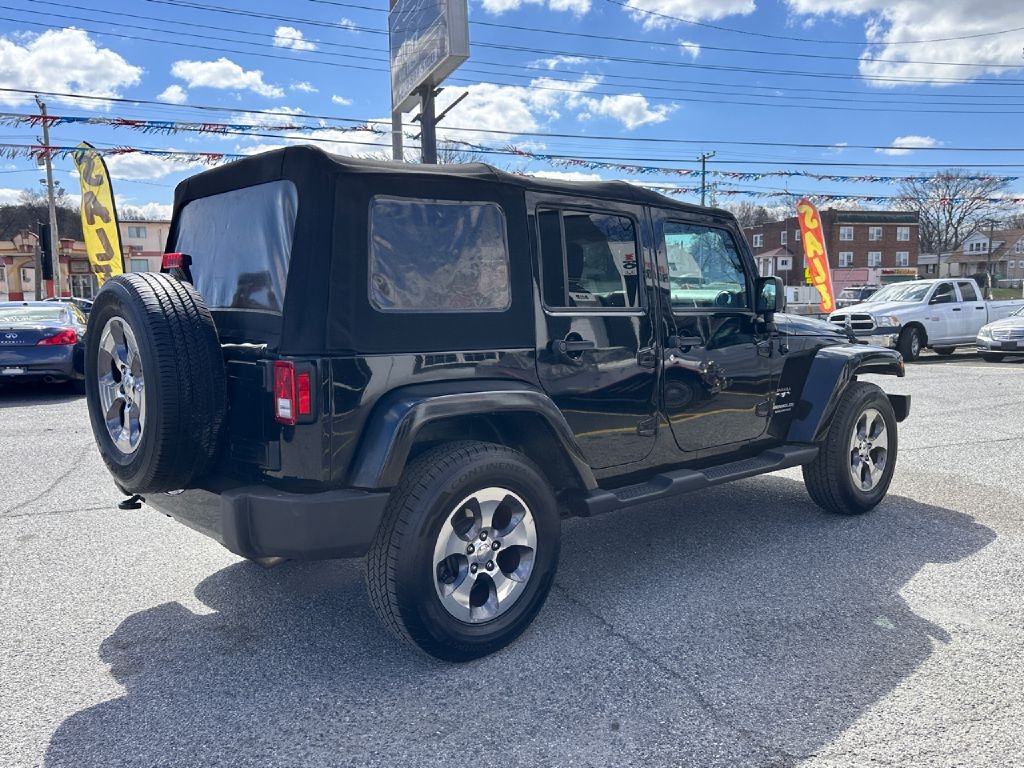 Jeep Wrangler Unlimited Sahara 4WD 2016