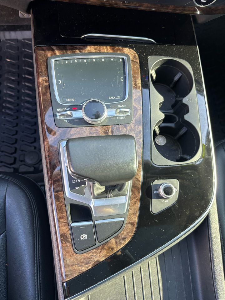 Audi Q7 3.0 Premium Plus quattro 2018 Audi Q7 3.0 Premium Plus quattro 2018