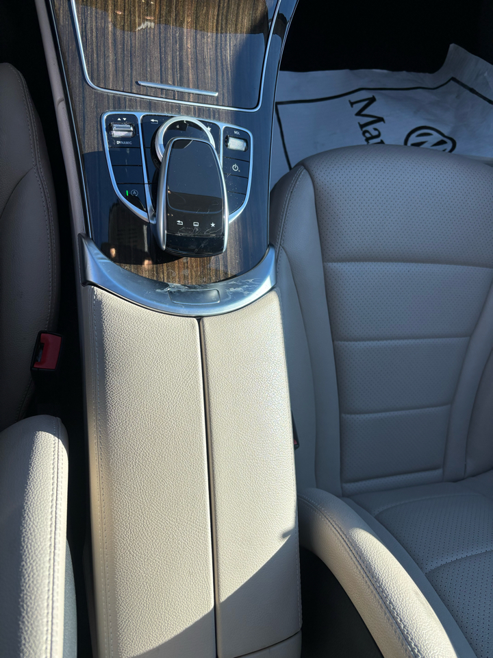 Mercedes-Benz C-Class C300 4MATIC Sedan 2016 Mercedes-Benz C-Class C300 4MATIC Sedan 2016