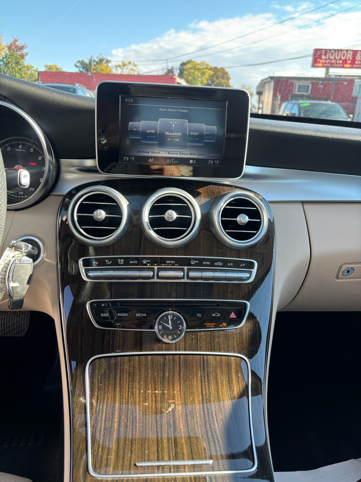 Mercedes-Benz C-Class C300 4MATIC Sedan 2016 Mercedes-Benz C-Class C300 4MATIC Sedan 2016