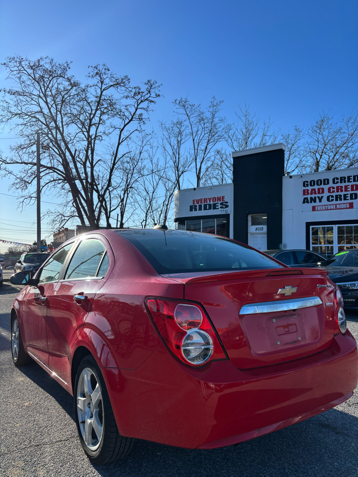 Chevrolet Sonic LTZ Auto Sedan 2016