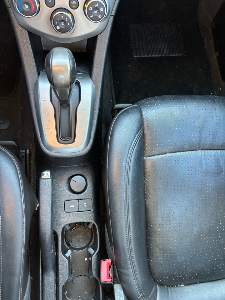 Chevrolet Sonic LTZ Auto Sedan 2016