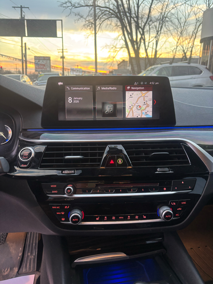 BMW 5-Series 530i xDrive 2018