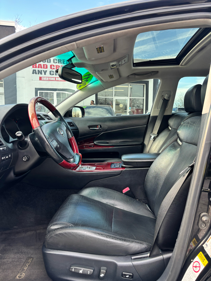 Lexus GS 460 RWD 2011