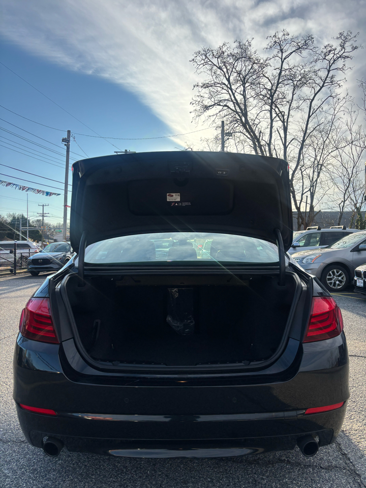 BMW 5-Series 535i xDrive 2012