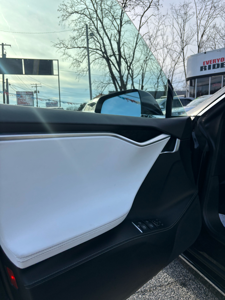 Tesla Model S 75D AWD 2018