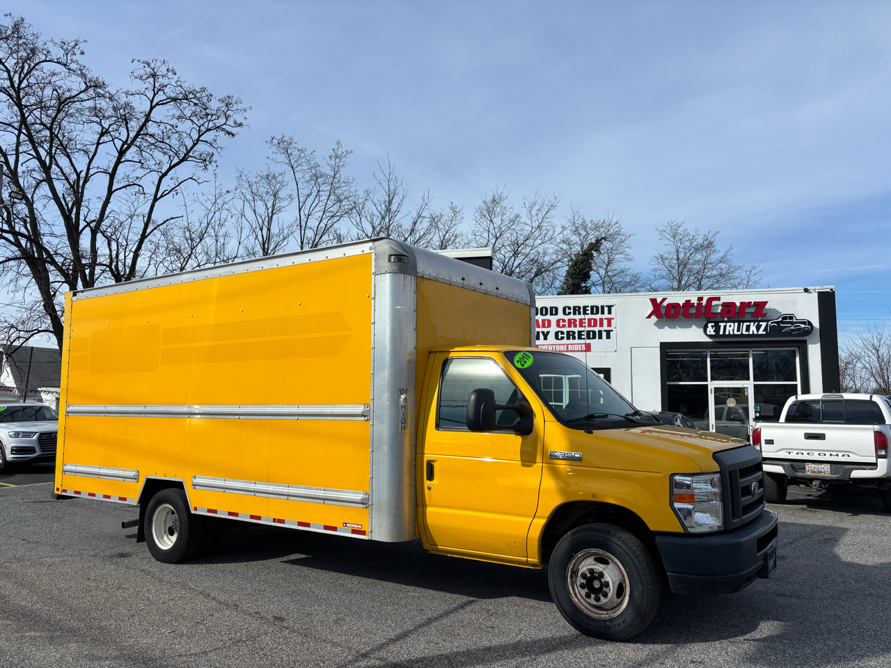 Ford Econoline E-350 Super Duty 2019