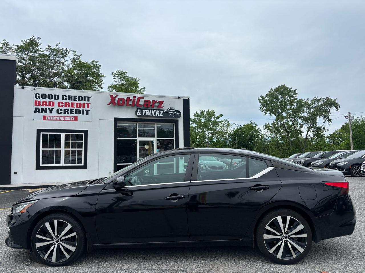 2019 Nissan Altima 2.5 SR AWD Sedan