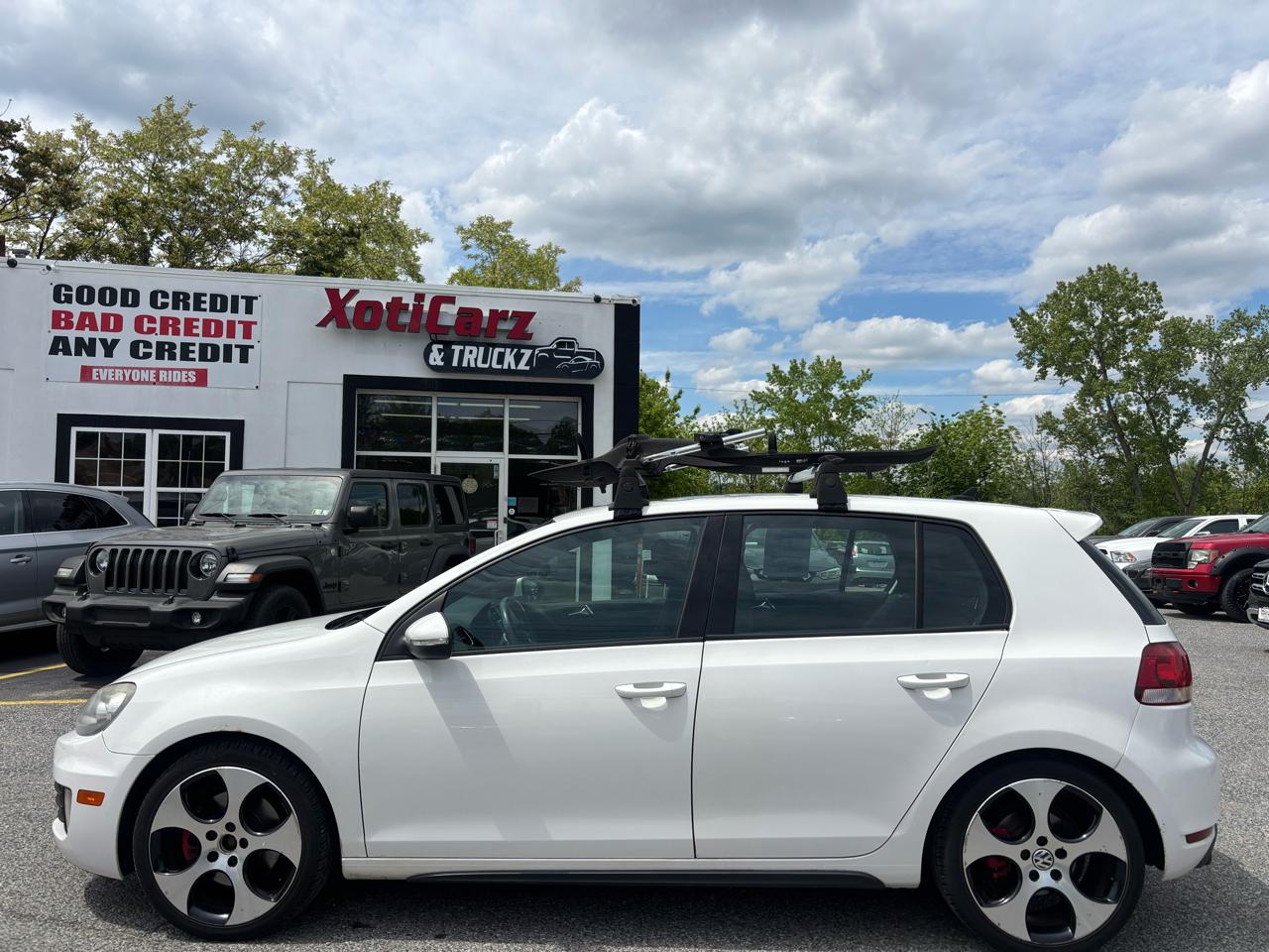 2012 Volkswagen GTI 4dr HB DSG PZEV