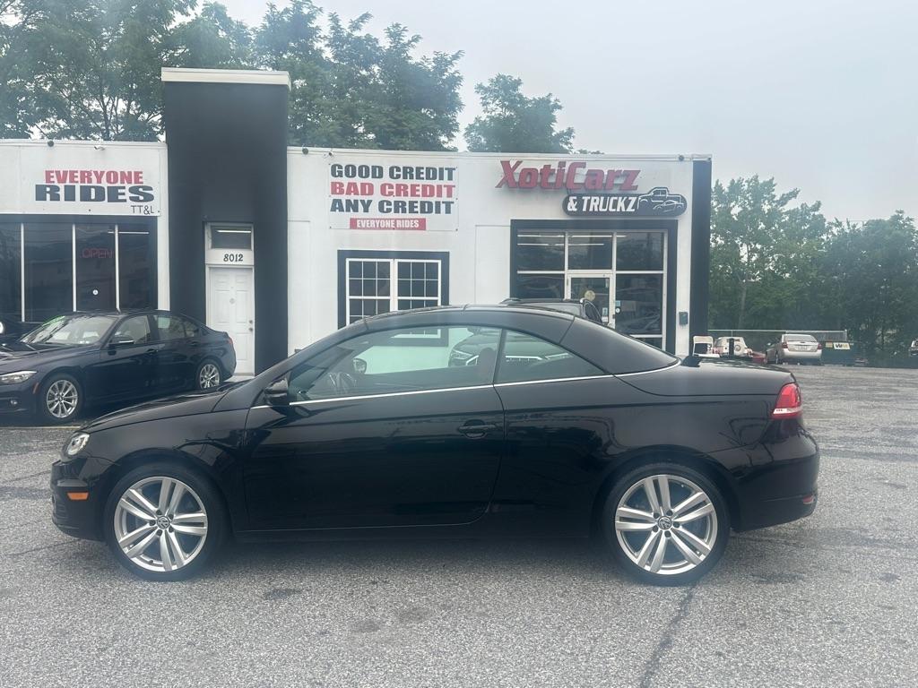 2012 Volkswagen Eos 2dr Conv Executive SULEV
