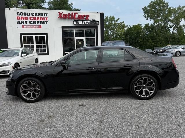 2018 Chrysler 300 S RWD