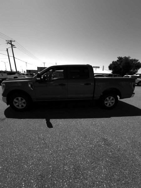 Ford F-150 XL SuperCrew 6.5-ft. Bed 4WD 2022 Ford F-150 XL SuperCrew 6.5-ft. Bed 4WD 2022