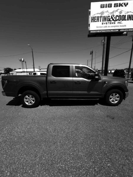 Ford F-150 XL SuperCrew 6.5-ft. Bed 4WD 2022 Ford F-150 XL SuperCrew 6.5-ft. Bed 4WD 2022