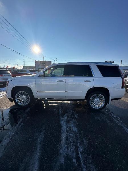 Cadillac Escalade Platinum 4WD 2018