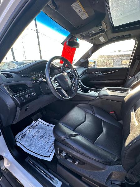 Cadillac Escalade Platinum 4WD 2018
