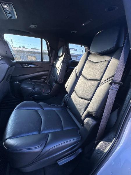 Cadillac Escalade Platinum 4WD 2018