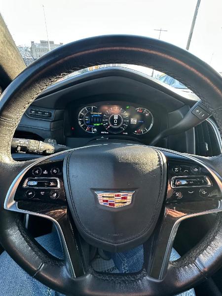 Cadillac Escalade Platinum 4WD 2018