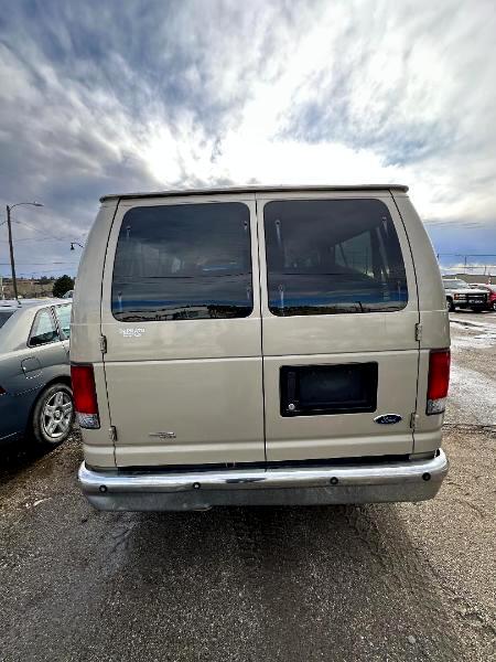 Ford Econoline E-350 XL Super Duty 2008