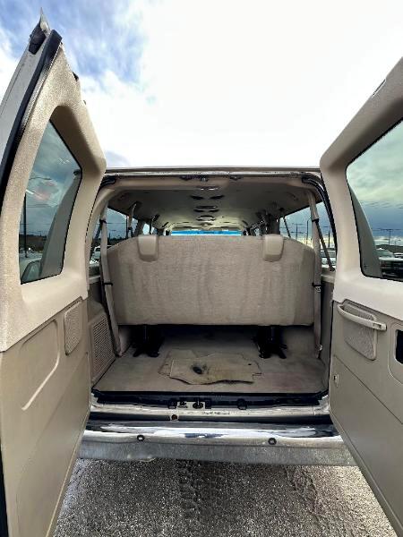Ford Econoline E-350 XL Super Duty 2008