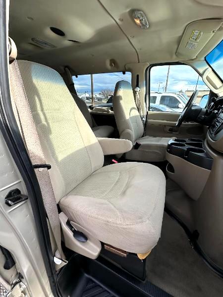 Ford Econoline E-350 XL Super Duty 2008