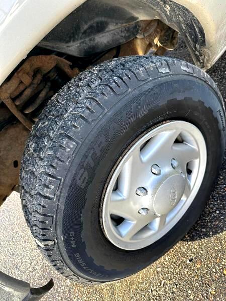 Ford Econoline E-350 XL Super Duty 2008