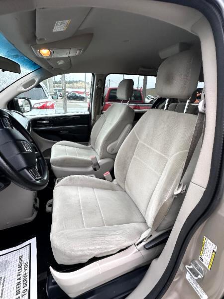 Dodge Grand Caravan SE 2013
