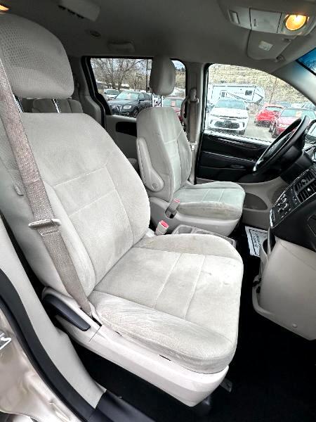 Dodge Grand Caravan SE 2013