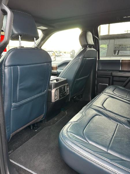 Ford F-150 4WD SuperCrew 157" Platinum 2018