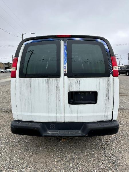 GMC Savana G3500 Cargo 2005