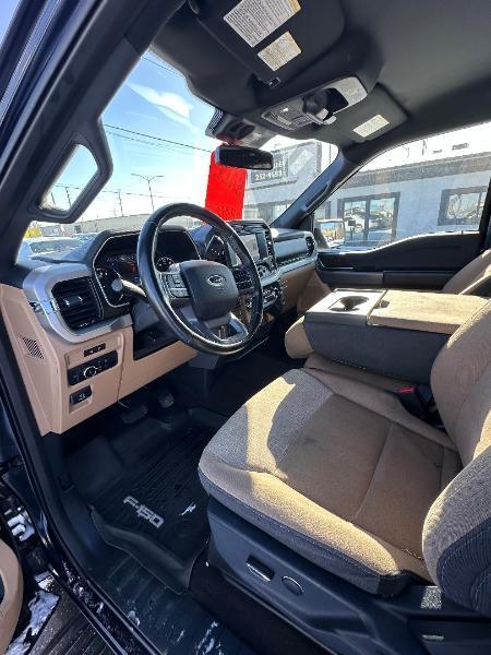 Ford F-150 4WD SuperCrew 139" XLT 2021