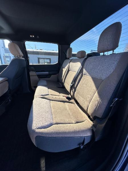 Ford F-150 4WD SuperCrew 139" XLT 2021