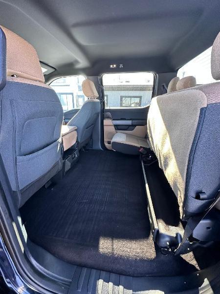 Ford F-150 4WD SuperCrew 139" XLT 2021