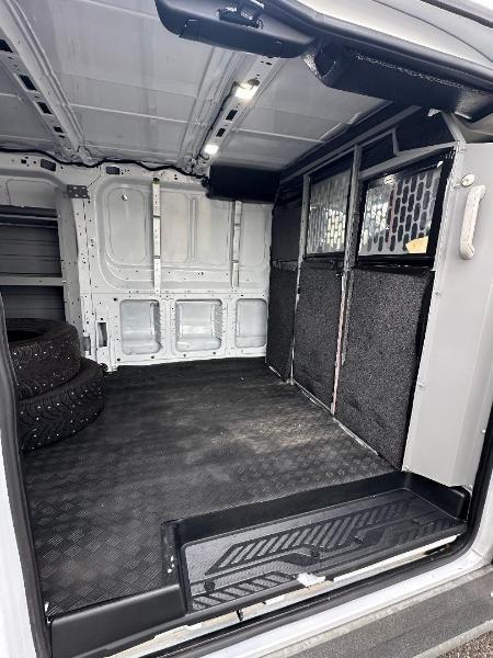 Ford Transit 250 Van Low Roof w/Sliding Pass. 130-in. WB 2020