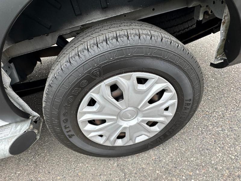 Ford Transit 250 Van Low Roof w/Sliding Pass. 130-in. WB 2020