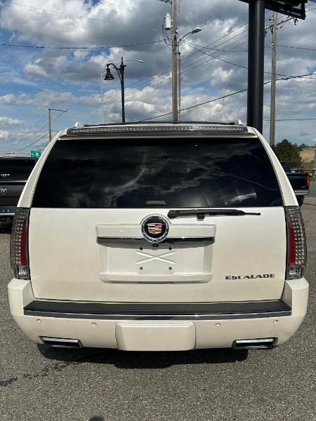 Cadillac Escalade Premium AWD 2014