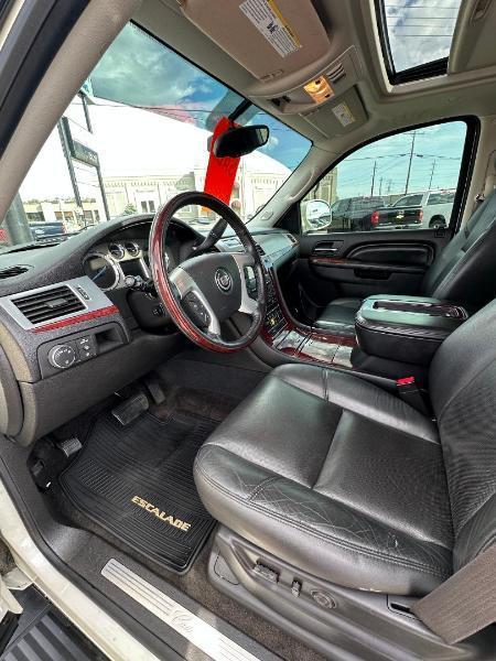 Cadillac Escalade Premium AWD 2014