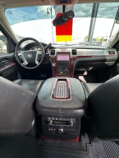 Cadillac Escalade Premium AWD 2014