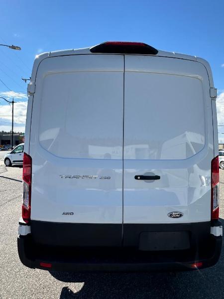 Ford Transit 250 Van Med. Roof w/Sliding Pass. 148-in. WB 2025