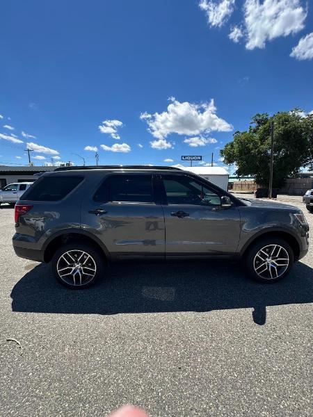 Ford Explorer Sport 4WD 2017