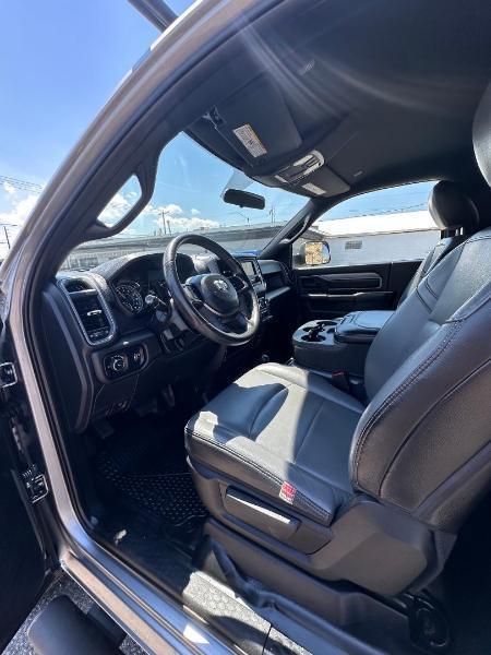 RAM 2500 Tradesman Regular Cab 4WD 2022
