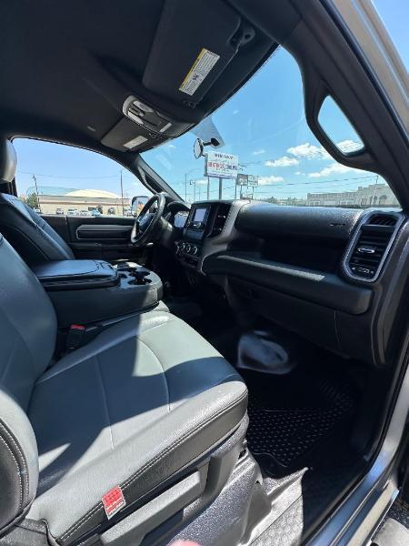 RAM 2500 Tradesman Regular Cab 4WD 2022