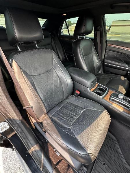 Chrysler 300 C Platinum AWD 2017