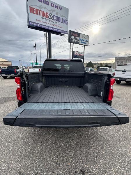 Chevrolet Silverado 1500 4WD Crew Cab 157" RST 2024
