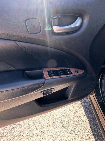 Nissan Murano AWD 2011